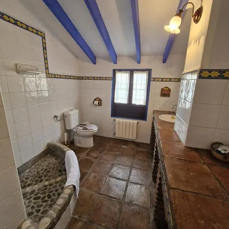 Rural Oliva فندق Comares