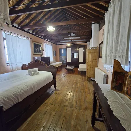 Rural Oliva Comares