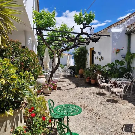 Hotel Rural Oliva *